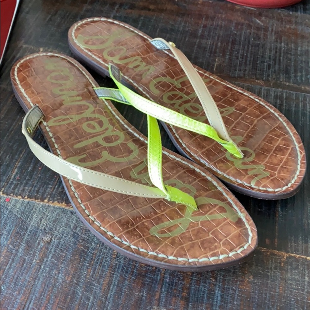 Sam Edelman slip on - Picture 2 of 4